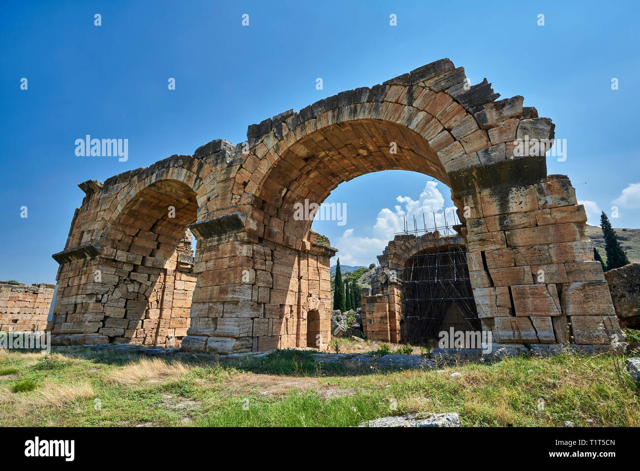 Bild der römischen Basilika Bäder. Hierapolis archäologische Stätte in der Nähe von Pamukkale in der Türkei. Stockfoto