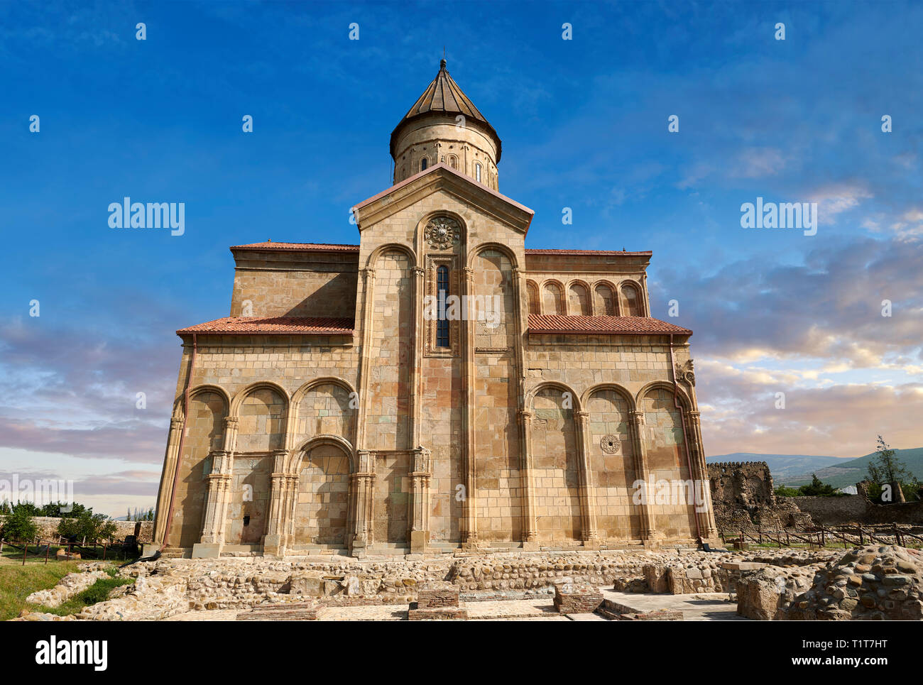 Bild-und-Bild der Jahre georgisch-orthodoxen Kathedrale, 11. Jahrhundert, Shida Karti Region, Georgien (Land) während der sogenannten 10./11. Jh. gebaut Stockfoto