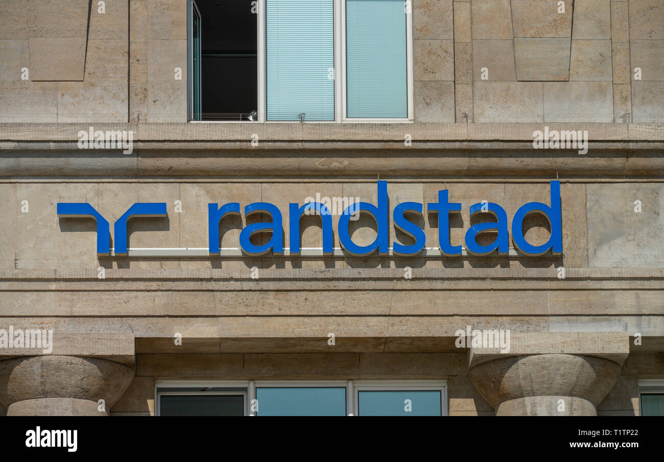 Randstad, Bahnhofsvorplatz, Koeln, Nordrhein-Westfalen, Deutschland Stockfoto