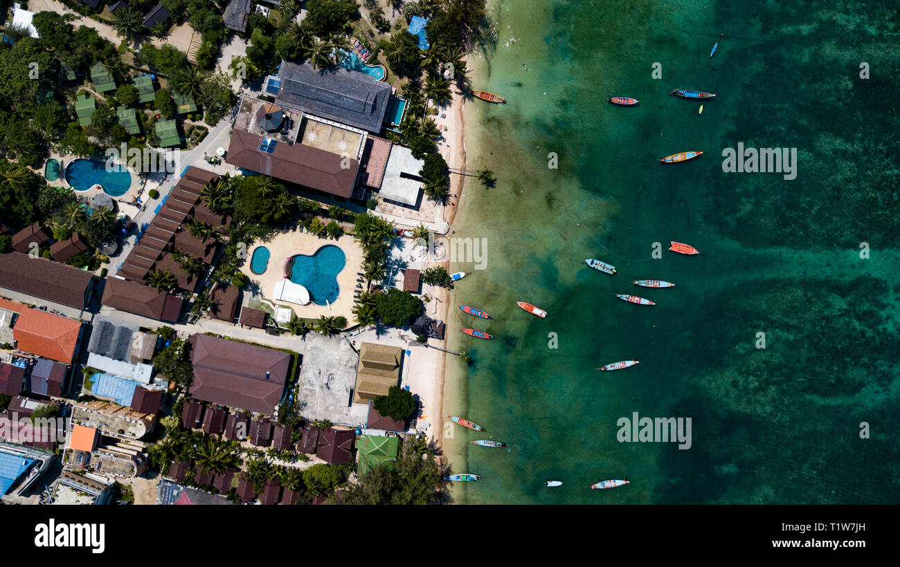 Luftbild des Sairee Beach auf Koh Tao in Thailand, Asien Stockfoto