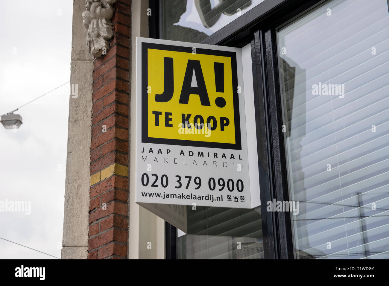 Verkauf eines Hauses in Amsterdam Die Niederlande 2019 Stockfoto