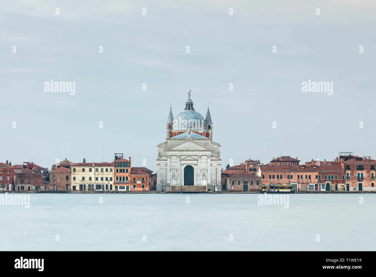 Il Redentore und die umliegenden Gebäude in sanften Morgenlicht Stockfoto