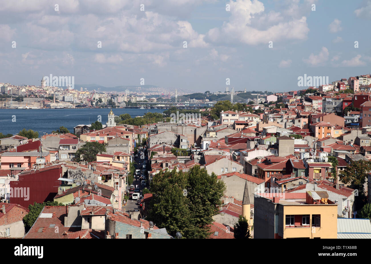 Halic (Golden Horne) von balat Bezirk in Istanbul, Türkei. Stockfoto