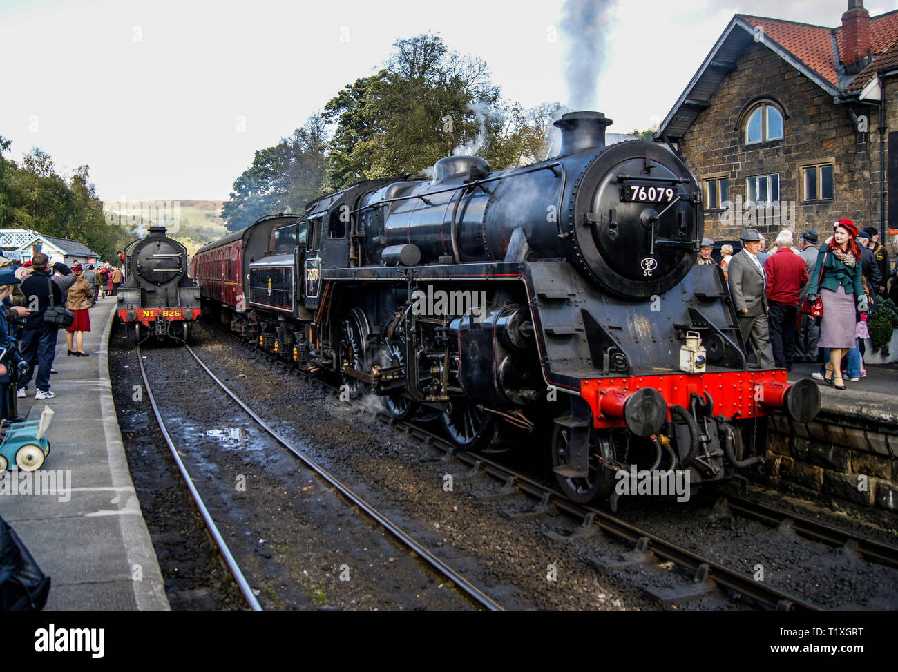 Klasse 4 Dampflok Nr. 76079 bei Grossmount Station auf der North Yorkshire Railway Stockfoto