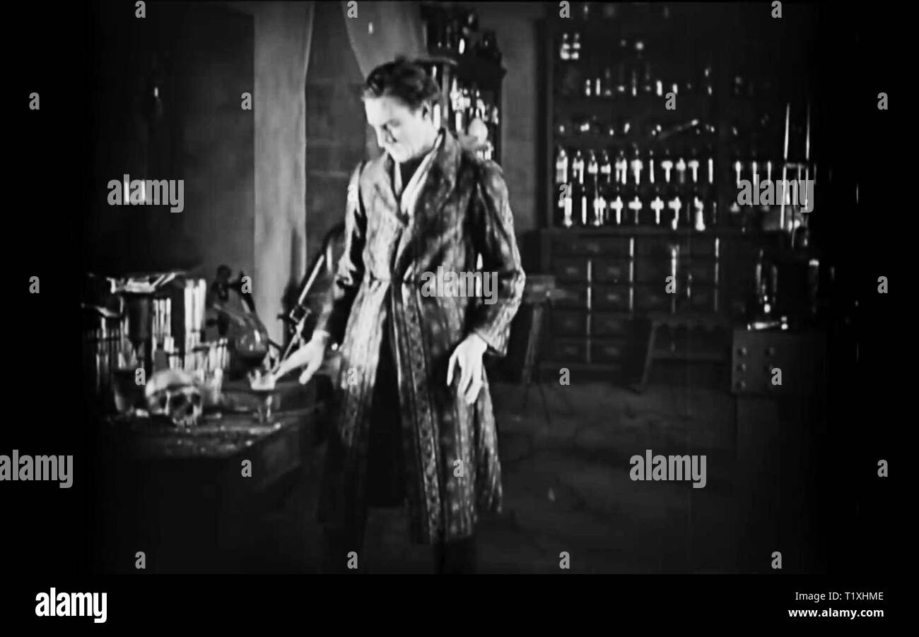 Dr. Jekyll und Mr. Hyde (1920 Paramount Film) dr-jeckyl und Herrn Hyde vintage Screenshot Stockfoto