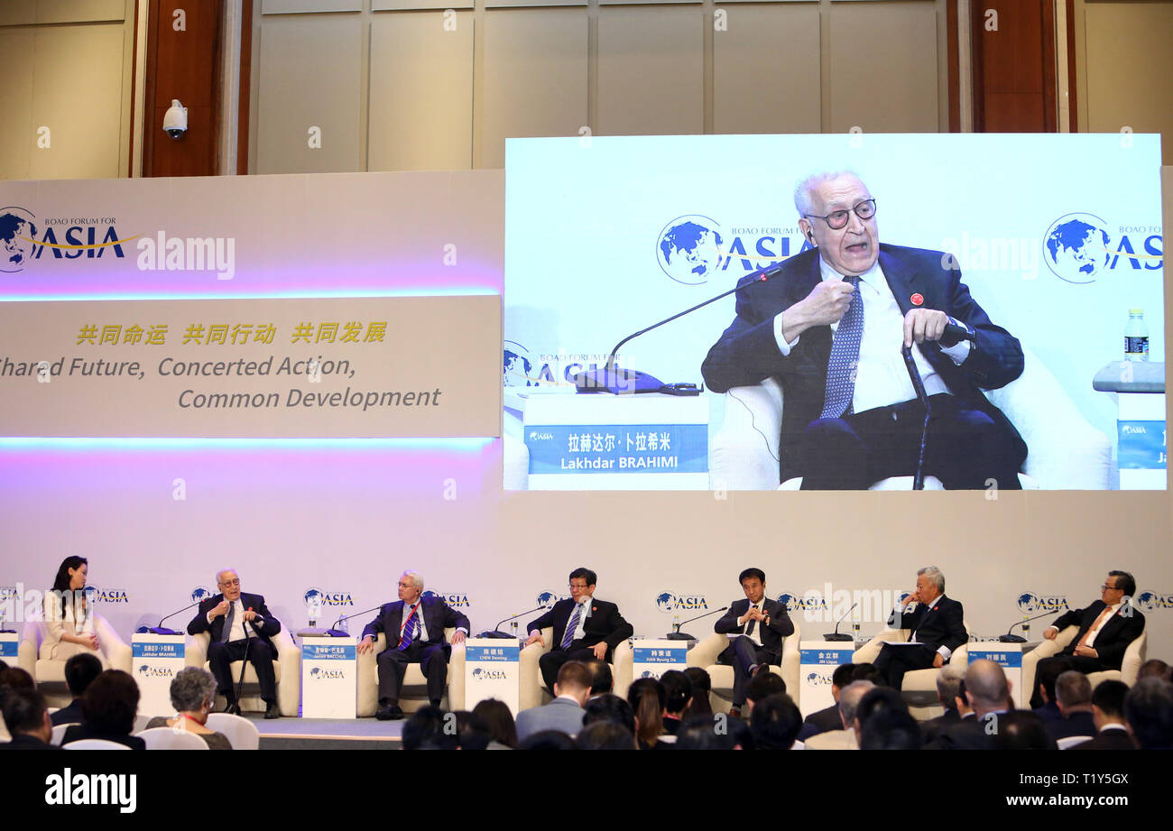 Boao. 28. März, 2019. Foto am 28. März 2019 zeigt die Sitzung der "Umdenken und Reform der "Global Governance" während des Boao Forum für Asien Jährliche Konferenz 2019 in Boao, South China Hainan Provinz übernommen. Credit: Sui Xiankai/Xinhua/Alamy leben Nachrichten Stockfoto