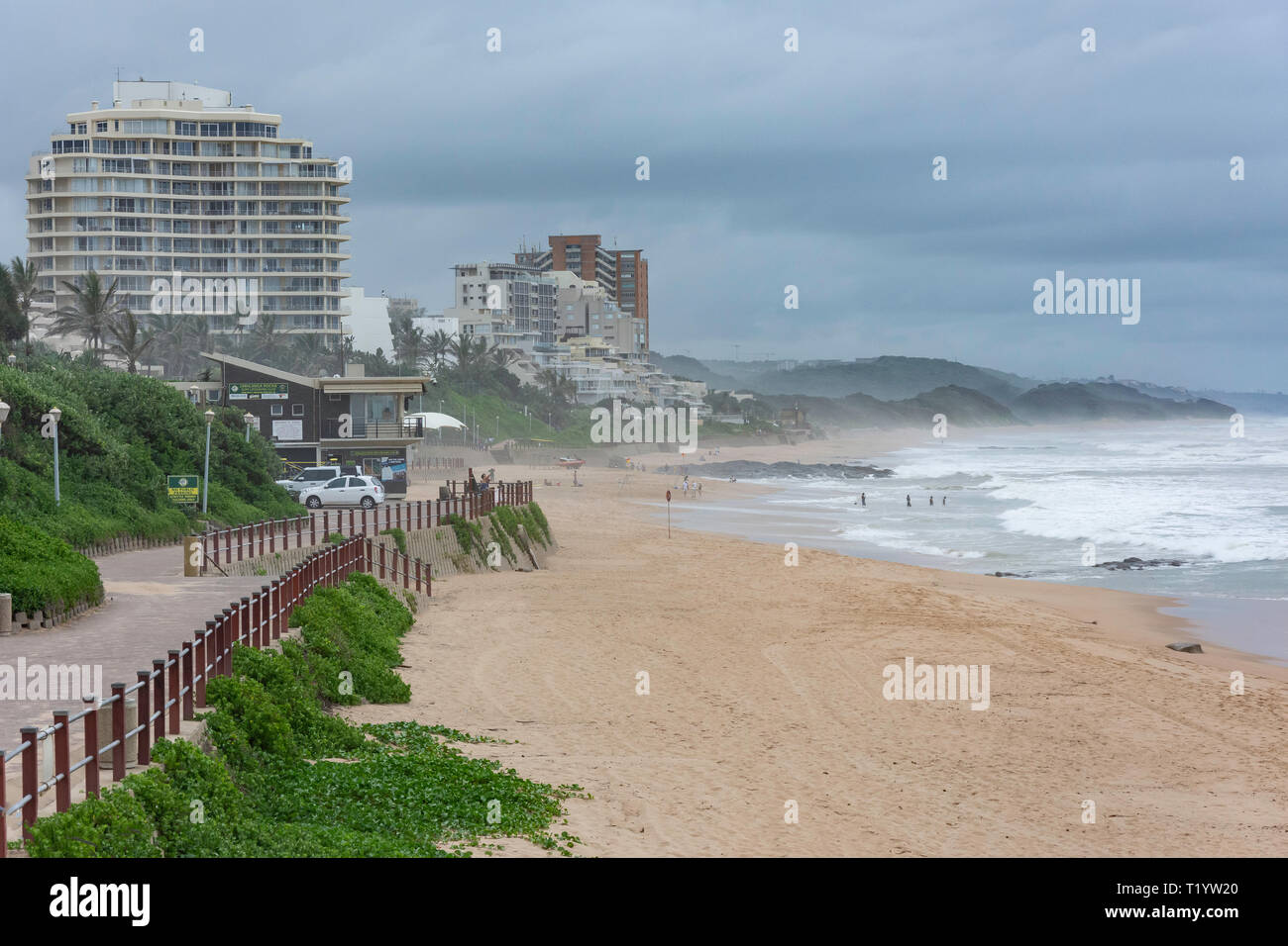 Strand und Promenade, Umhlanga Rocks, Umhlanga, KwaZulu-Natal, Südafrika Stockfoto