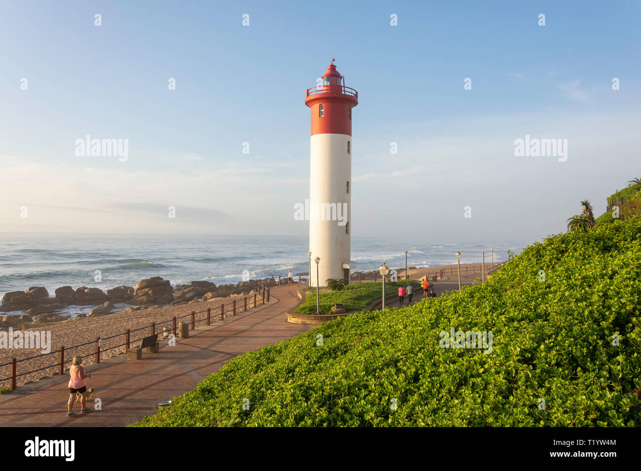 Umhlanga Leuchtturm Strand bei Sonnenaufgang, Umhlanga Rocks, Umhlanga, KwaZulu-Natal, Südafrika Stockfoto