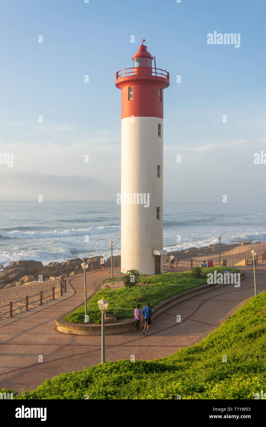Umhlanga Leuchtturm Strand bei Sonnenaufgang, Umhlanga Rocks, Umhlanga, KwaZulu-Natal, Südafrika Stockfoto