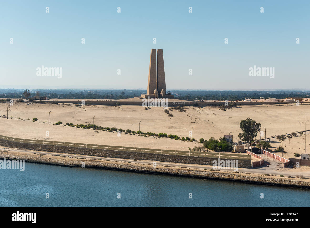 Ismailia, Ägypten - November 5, 2017: Suez Canal Verteidigung Denkmal an Ismalia Commerating die Verteidigung des Kanals gegen die Türkische während des Großen W Stockfoto