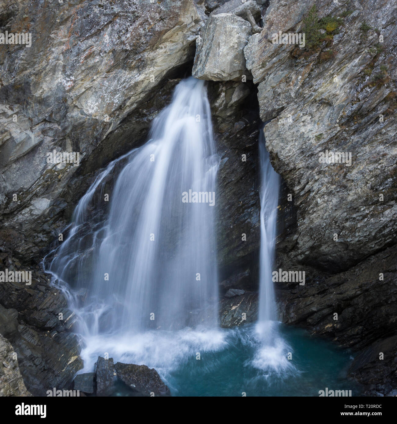 Wasserfall im Martelltal (Zauberwald) in Italien Stockfoto