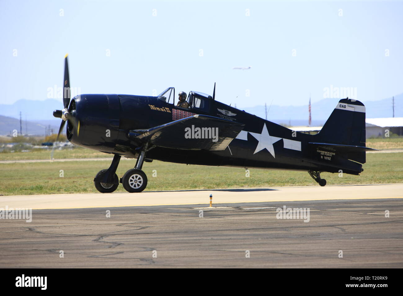 Ein WW2 Grumman F6F Hellcat am Davis-Monthan AFB Tucson Air Show im Arizona Stockfoto