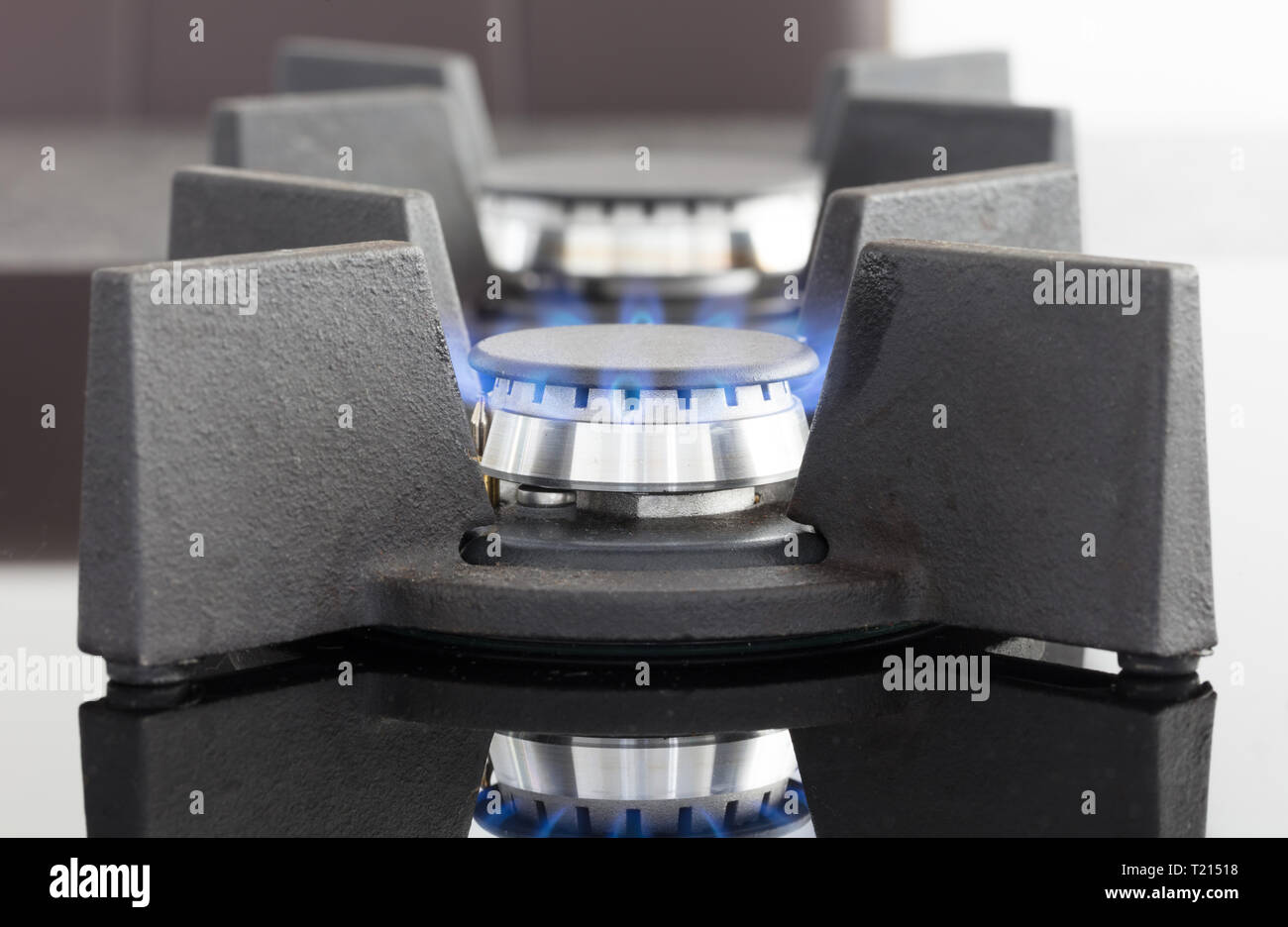 Modernes Glas Herd, Gas Herd, Schwarz - Niederländisch Stockfoto