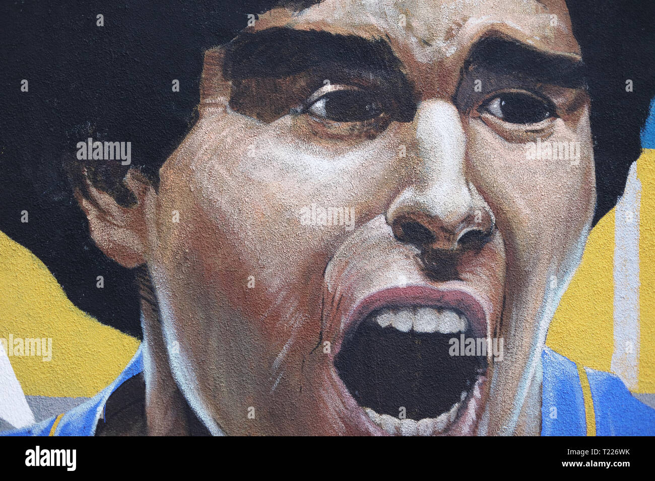 Buenos Aires, Argentinien - 30. März 2019: Diego Armando Maradona Graffiti wall Eindruck einen Block entfernt von der Bombonera Stadion in La Boca, Buenos Stockfoto