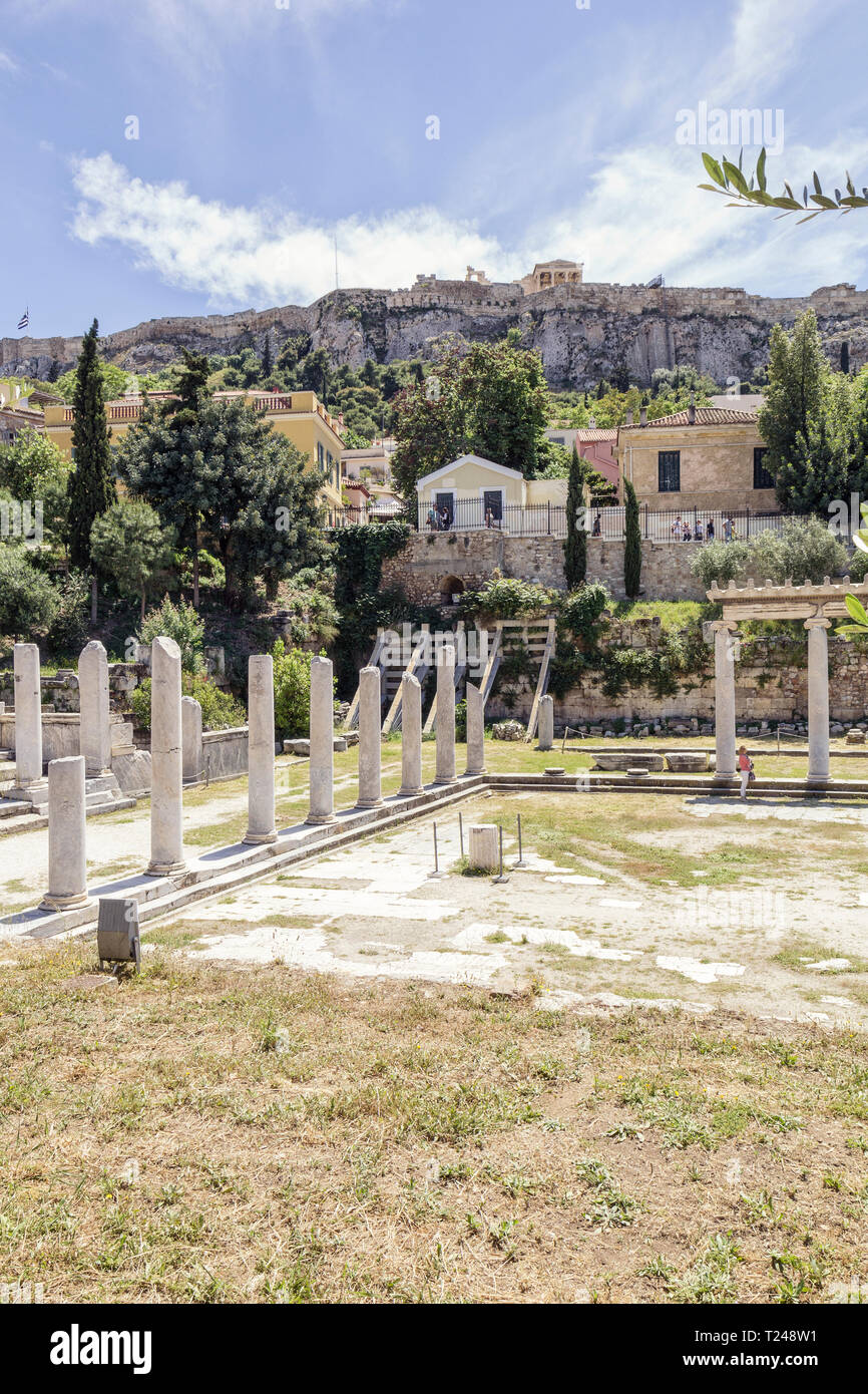 Griechenland, Athen, Römische Agora mit Blick auf die Akropolis im Hintergrund Stockfoto