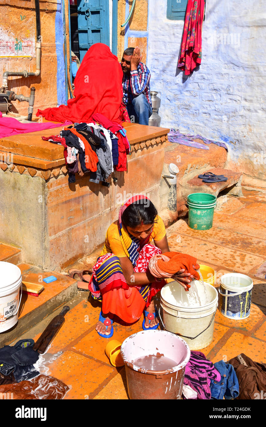 Tag waschen, Wäscheservice, Jaisalmer Fort, Jaisalmer, Rajasthan, Indien Stockfoto