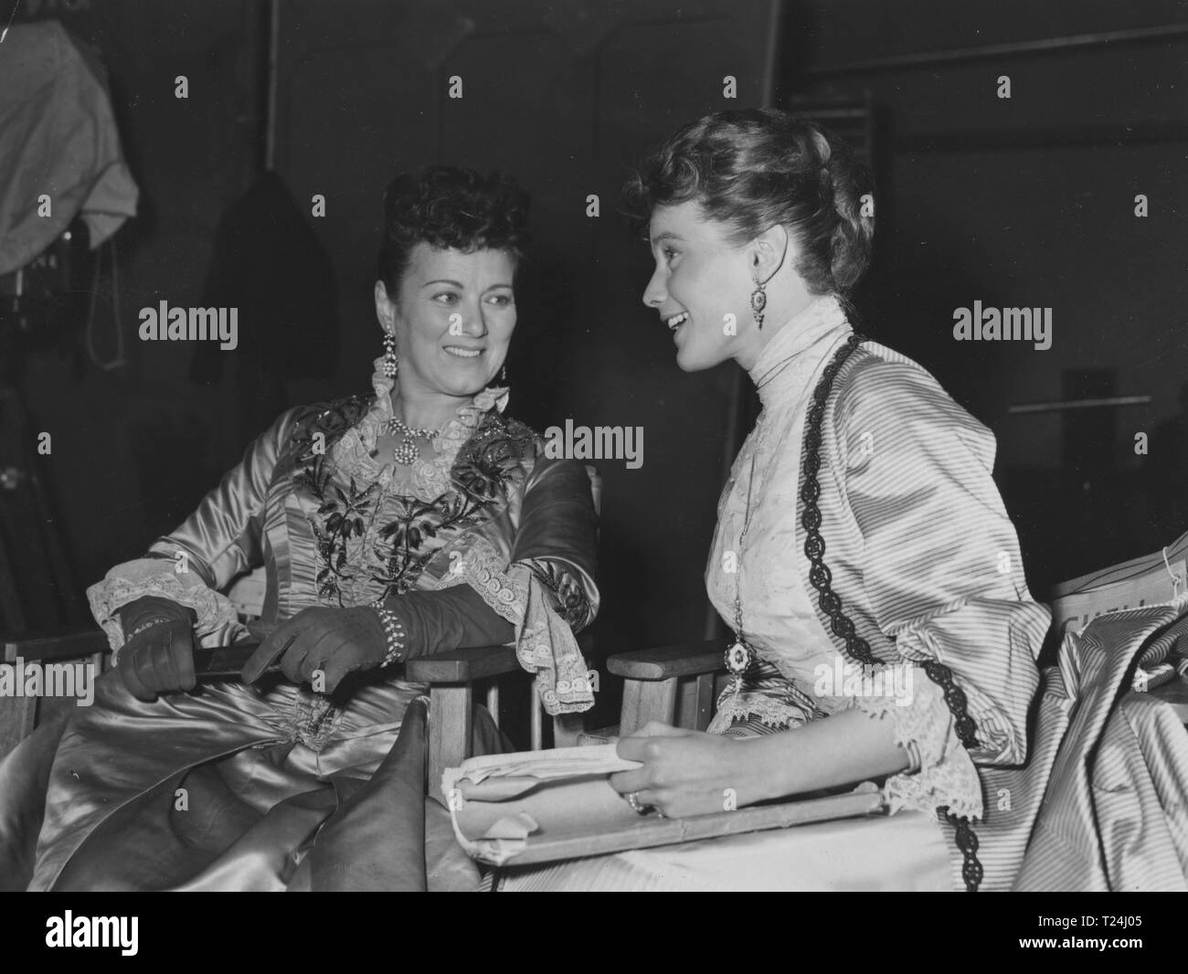 Die Magic Box (1952) Mary Ellis, Maria Schell Datum: 1952 Stockfoto