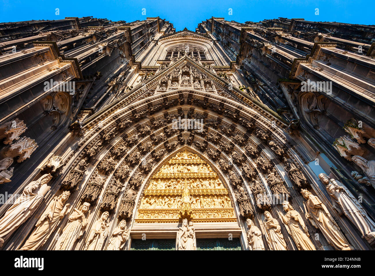 Kölner Dom Fassade Details in der Stadt Köln, Deutschland Stockfoto