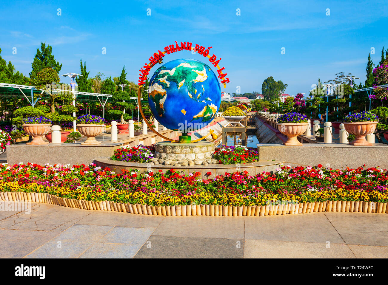 DALAT, VIETNAM - 13. MÄRZ 2018: Dalat Flower Garden Park in der Stadt Da Lat in Vietnam. Stockfoto