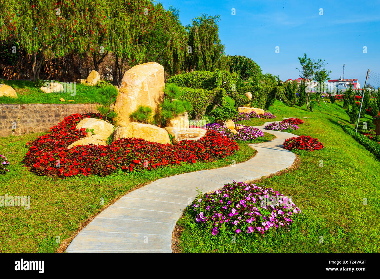 DALAT, VIETNAM - 13. MÄRZ 2018: Dalat Flower Garden Park in der Stadt Da Lat in Vietnam. Stockfoto