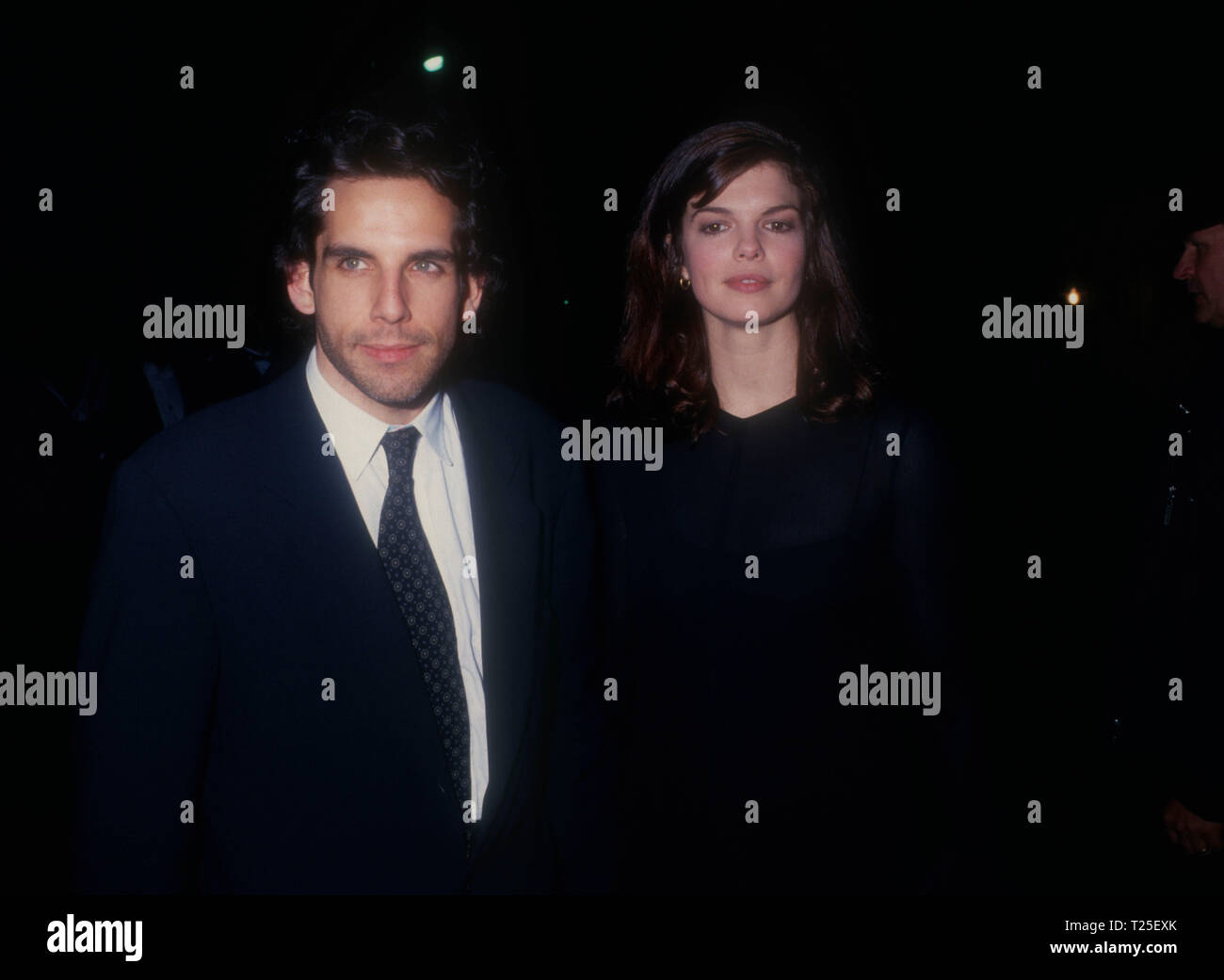 CULVER CITY, CA - 8. März: Schauspieler Ben Stiller und Schauspielerin Jeanne Tripplehorn das 20. jährliche People's Choice Awards am 8. März 1994 an Sony Picture Studios in Culver City, Kalifornien. Foto von Barry King/Alamy Stock Foto Stockfoto