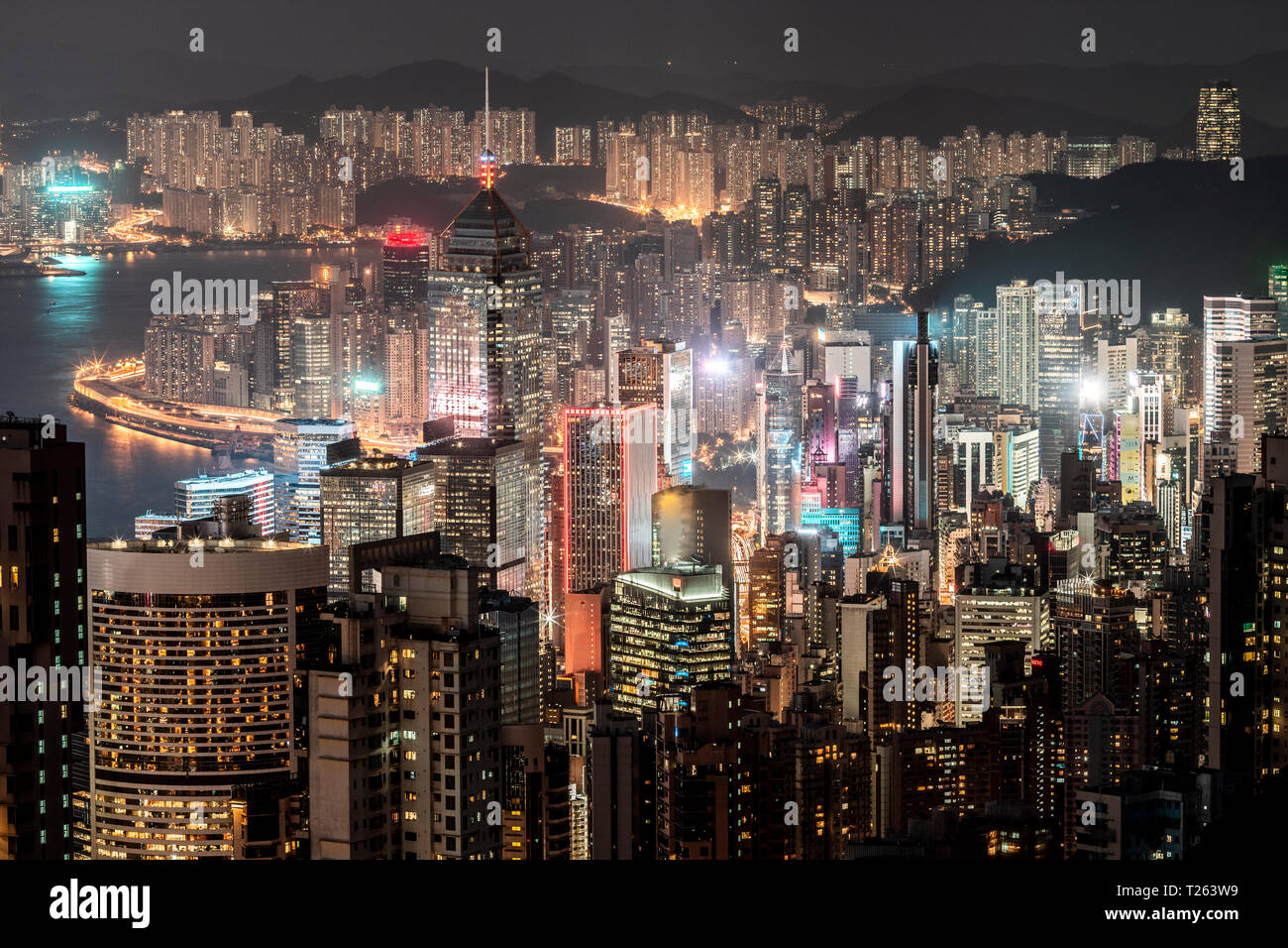 Hongkong, Causeway Bay, Stadtbild bei Nacht Stockfoto