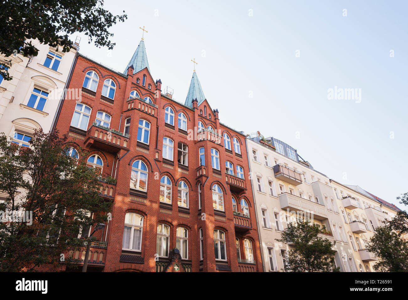 Deutschland, Berlin-Mitte, historische renoviert Mehrfamilienhäuser Stockfoto