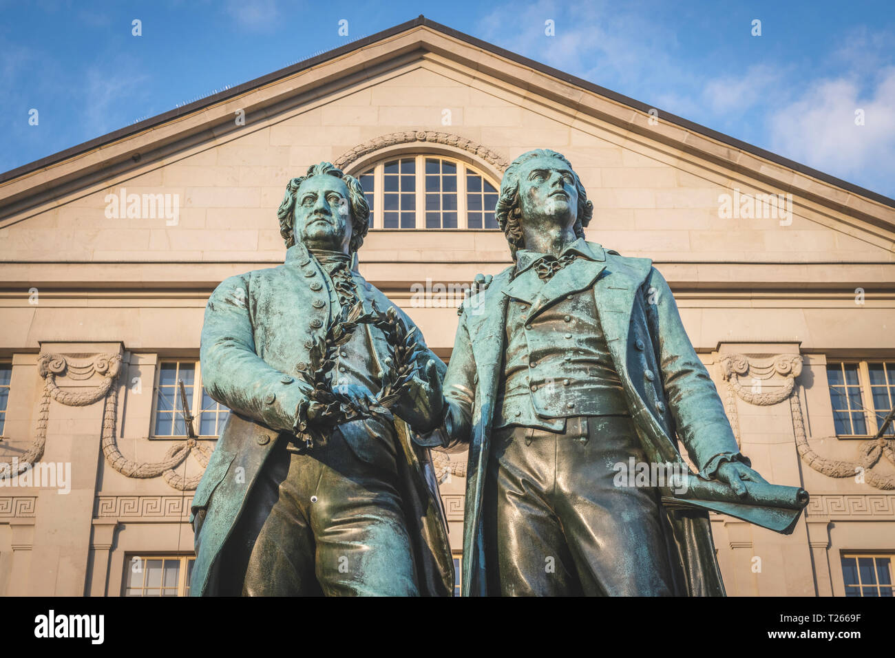 Deutschland, Weimar, Goethe-Schiller-Denkmal Stockfoto