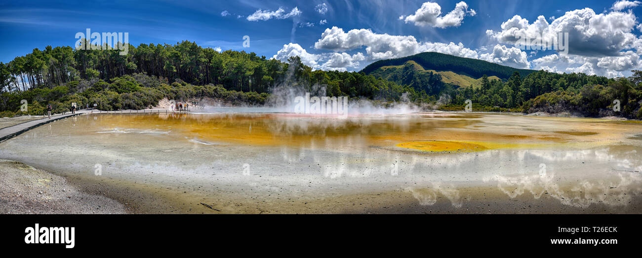 Die thermischen See Artist Palette im Wai-O-Tapu, Neuseeland, 01. Stockfoto