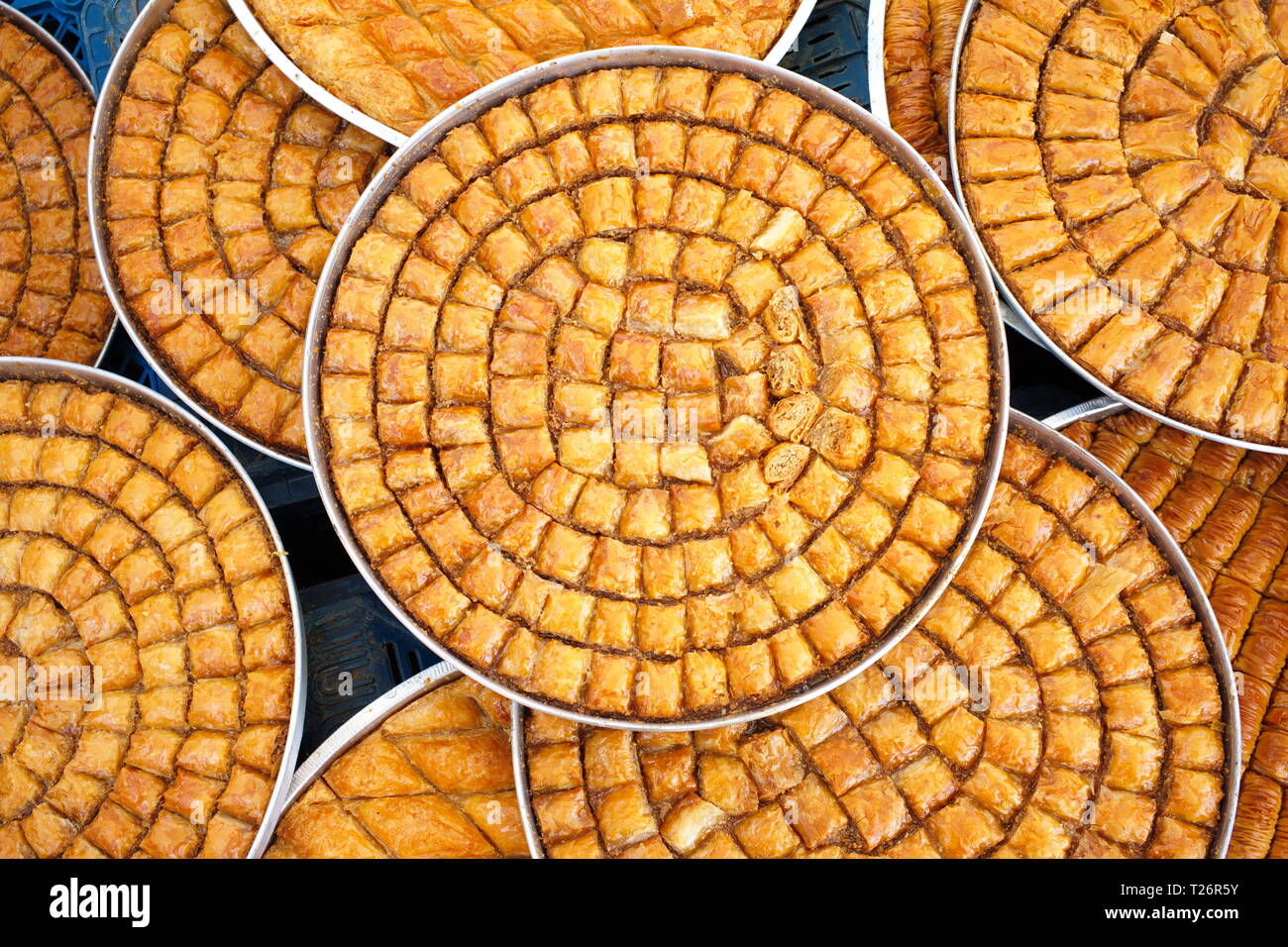 Hausgemachtes Walnuss fest Baklava. Traditionelles türkisches Dessert des Ramadan und Opfer fest Stockfoto