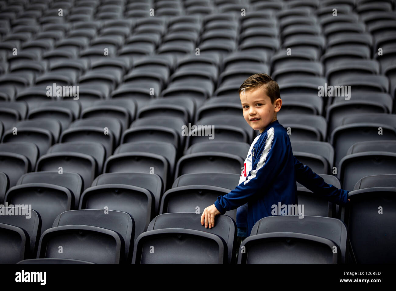 Allgemeine Ansicht von Tottenham Hotspur Fans vor dem Legenden Test event Match bei Tottenham Hotspur Stadion, London. Stockfoto