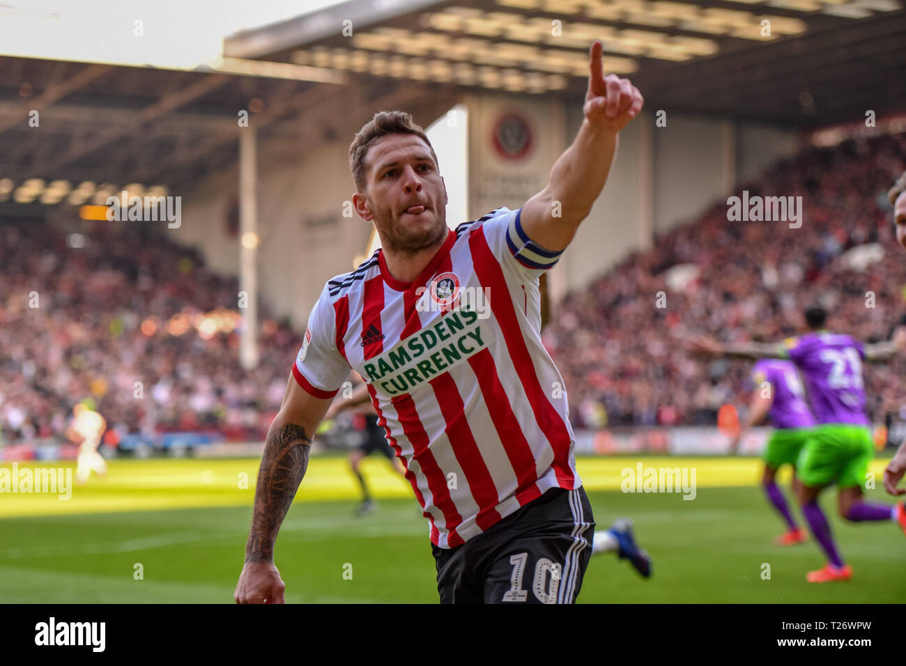 . Bramall Lane, Sheffield, England, UK. Am 30. März 2019 Sky Bet Meisterschaft, Sheffield United vs Bristol City; Billy Sharp (10) von Sheffield United feiert sein Ziel zu machen, 1-0 Quelle: David John/News Bilder der Englischen Football League Bilder unterliegen DataCo Lizenz Credit: Aktuelles Bilder/Alamy leben Nachrichten Stockfoto