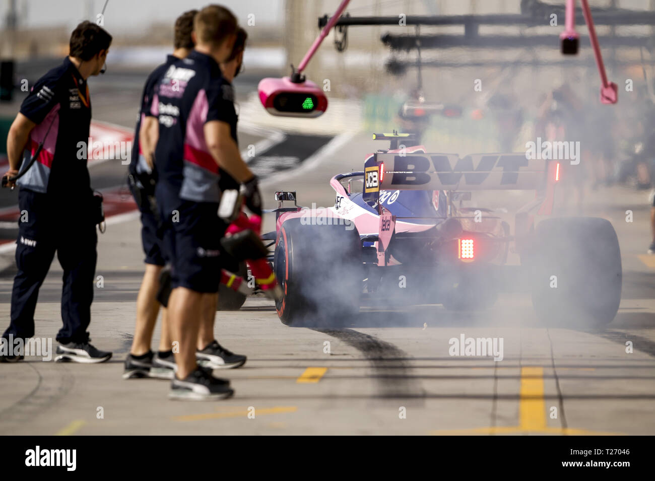 Sakhir, Bahrain. 30 Mär, 2019. Motorsport: FIA Formel Eins-Weltmeisterschaft 2019, Grand Prix von Bahrain, #18 Lance Spazieren (KÖNNEN, Racing Point F1 Team), 30.03.2019. | Verwendung der weltweiten Kredit: dpa/Alamy Leben Nachrichten Quelle: dpa Picture alliance/Alamy leben Nachrichten Stockfoto