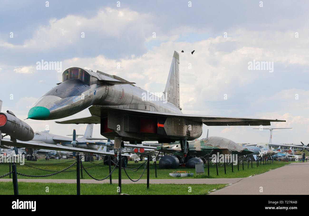 Suchoi T-4/Projekt 100 High speed Bomber Flugzeug im Central Air Force Museum, Moskau, Russland. Sie verlief nicht weiter als der Prototyp. Stockfoto