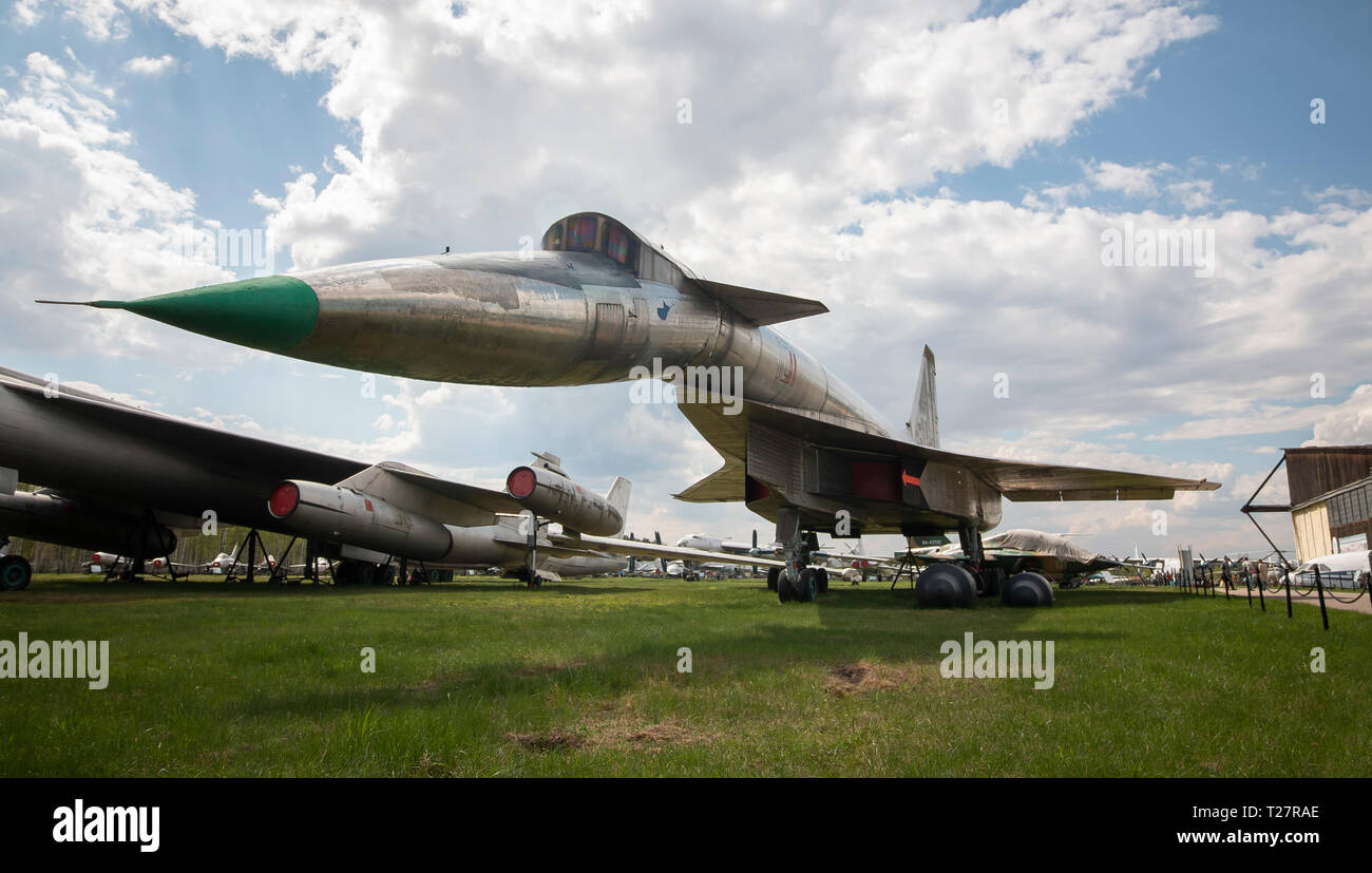 Suchoi T-4/Projekt 100 High speed Bomber Flugzeug im Central Air Force Museum, Moskau, Russland. Sie verlief nicht weiter als der Prototyp. Stockfoto