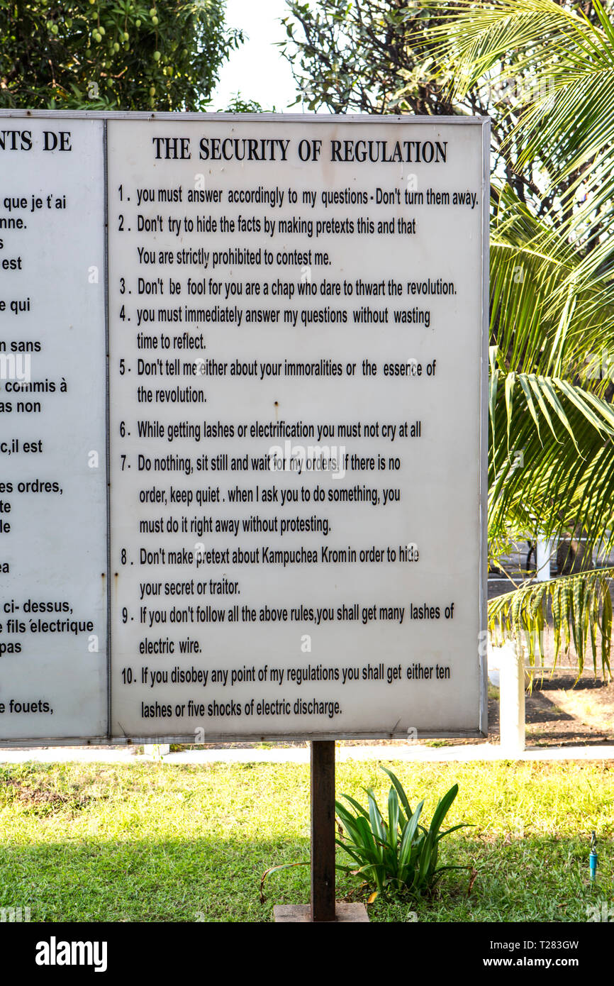 Sünden am S21 S21 Tuol Sleng Genozidmuseum, Phnom Penh, Kambodscha. Stockfoto