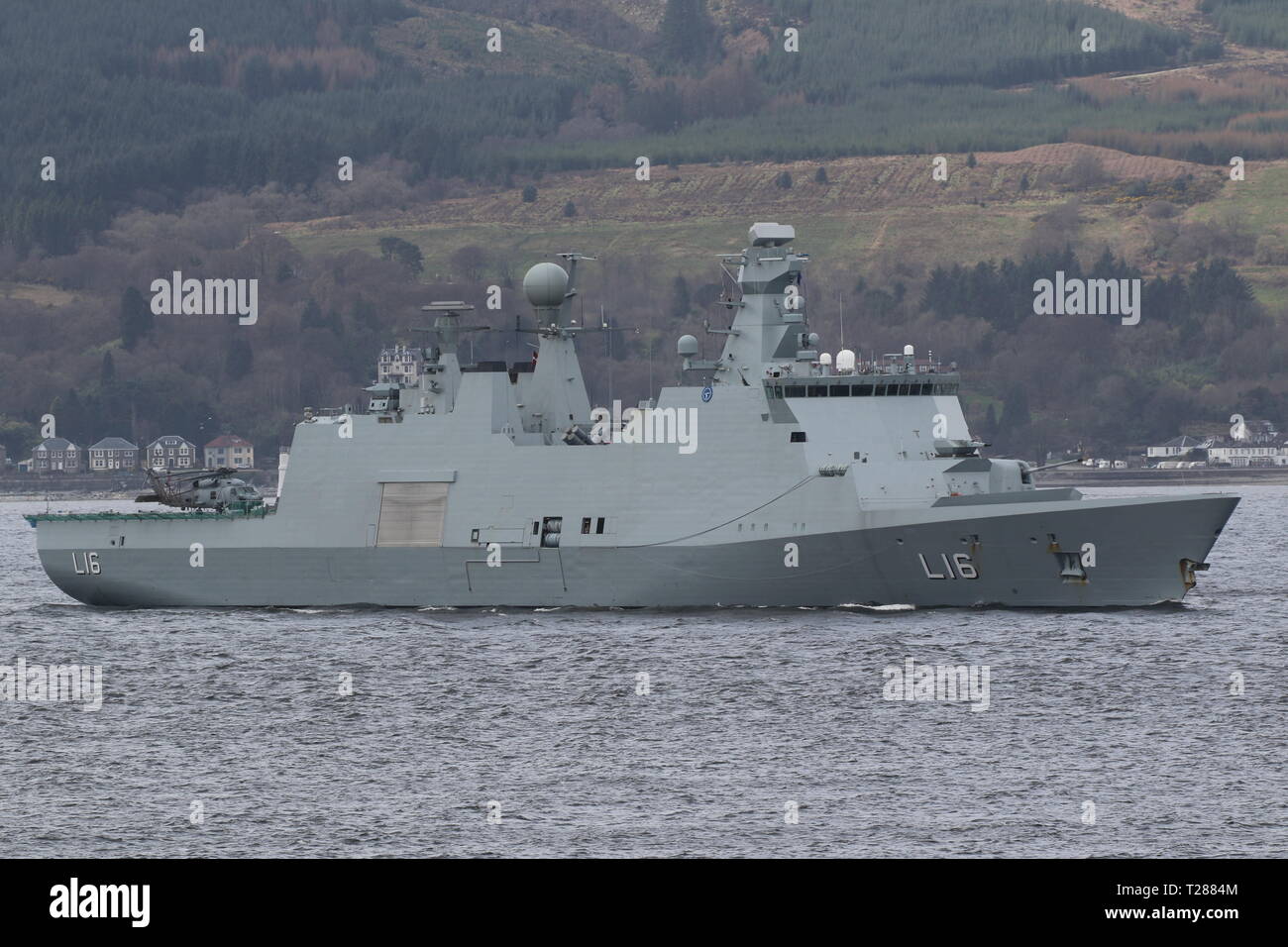 KDM Absalon (L16), ein absalon-Klasse Befehl und Support Schiff der Royal Danish Navy betrieben, bei Ihrer Ankunft für Übung gemeinsame Krieger 19-1. Stockfoto