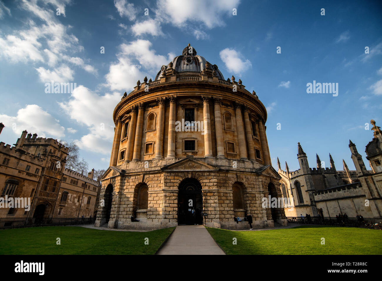 Vereinigtes Königreich, Oxford, Radcliffe Camera, 18. Jahrhundert, Palladio-Stil wissenschaftliche Bibliothek und Lesesaal, entworfen von James Gibbs. Stockfoto