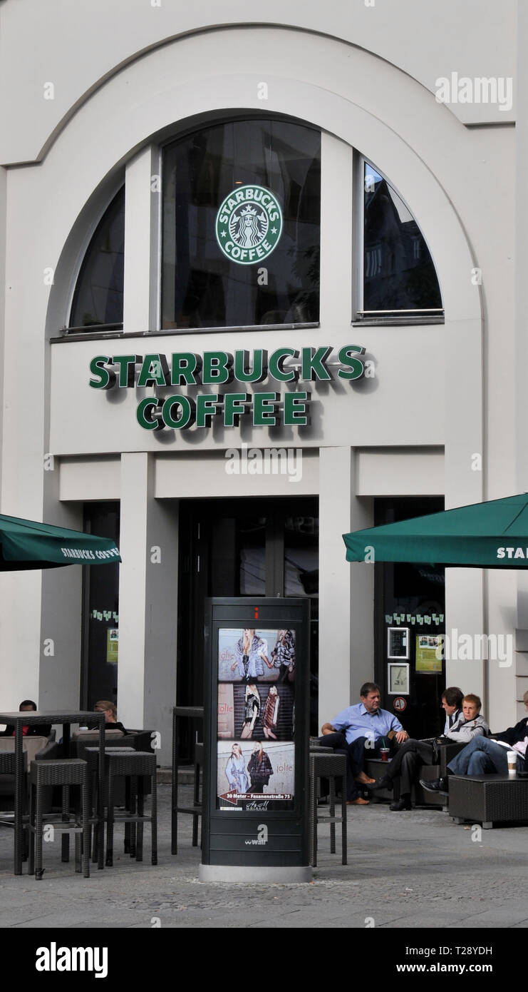 Kaffee von Starbucks, Berlin, Deutschland Stockfoto