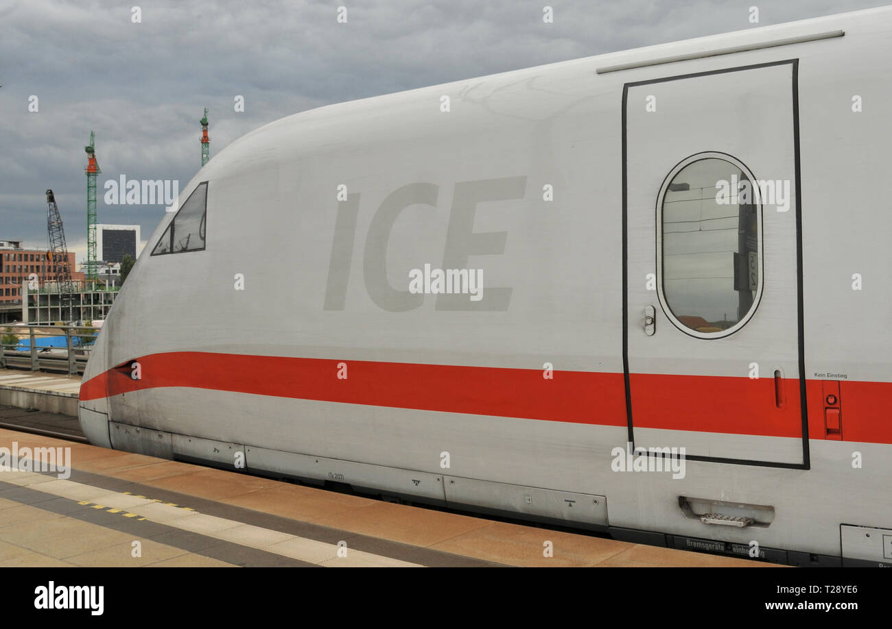 ICE-Zuges, Berlin, Deutschland Stockfoto