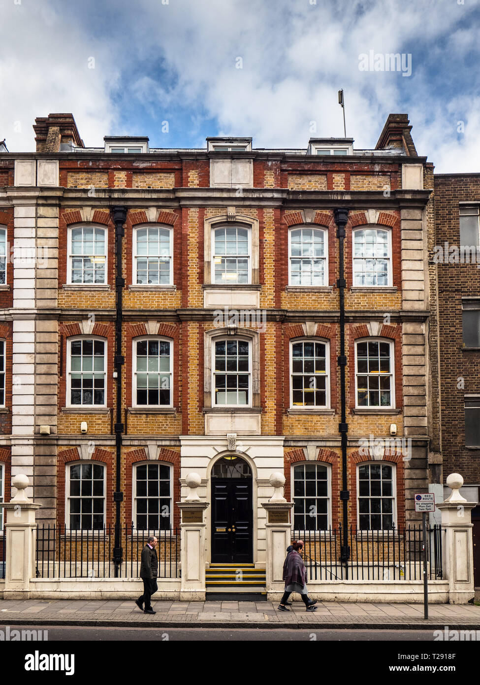 Royal Society for Public Health RSPH HQ John Snow House 59 Mansell Street London Stockfoto