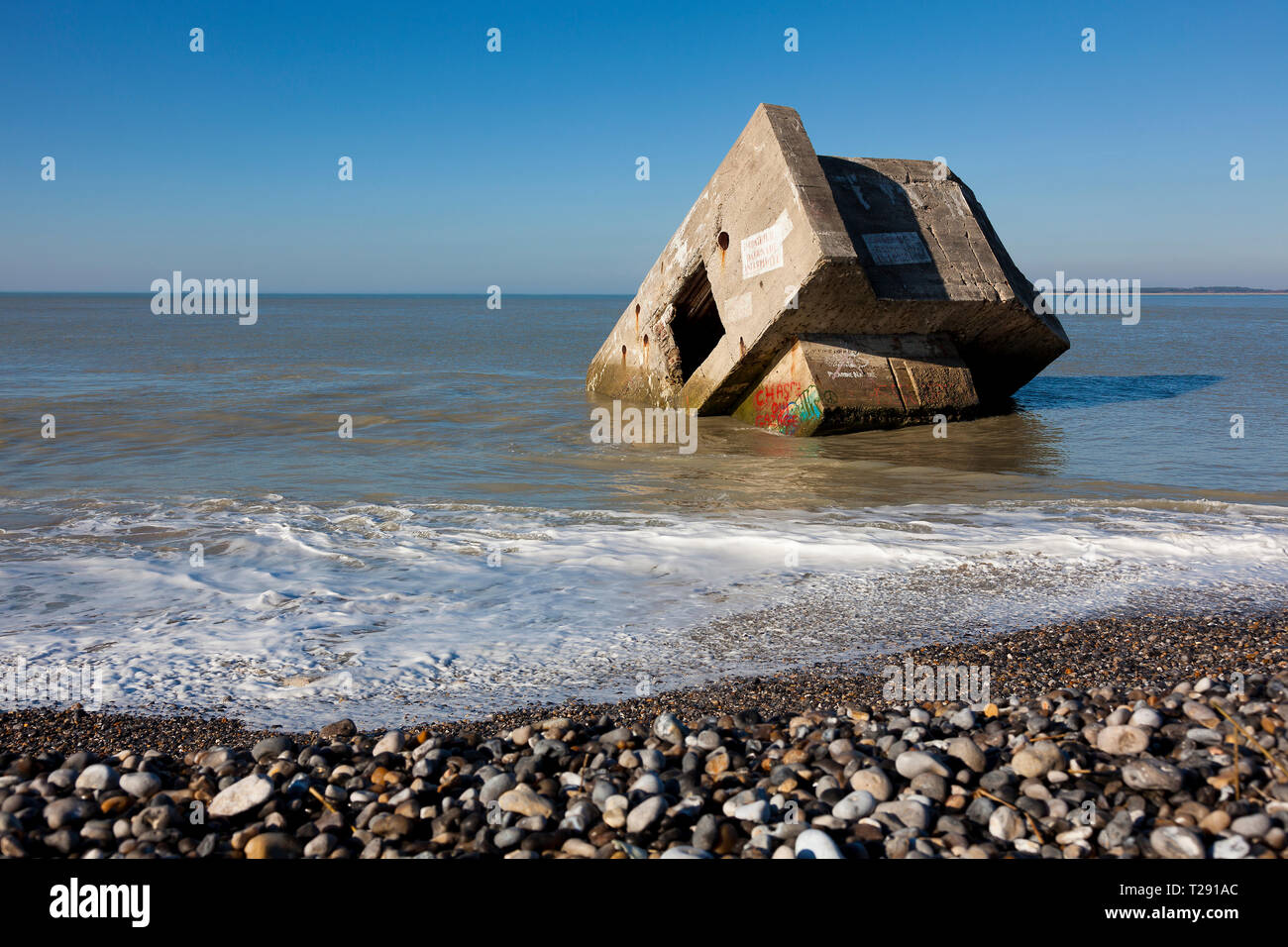 Bunker in der Strand Le Cayeux-sur-Mer, Somme, Hauts-de-France, Frankreich Stockfoto