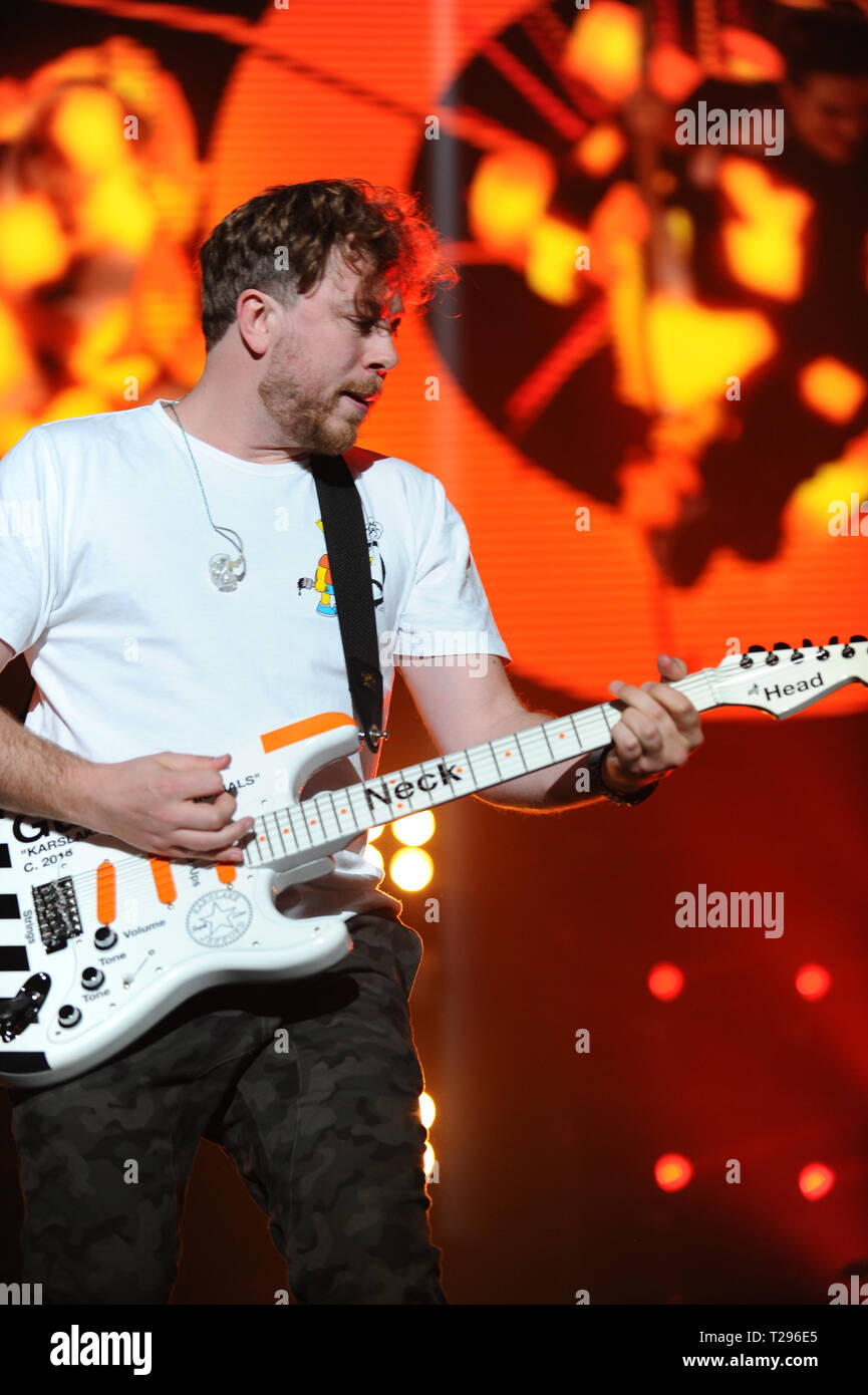 London, Großbritannien. Am 30. März 2019. James Bourne von Rock Band Busted live auf der Bühne während ihrer Mitte dort Tour 2019 im Wembley SSE Arena London gesehen. Credit: SOPA Images Limited/Alamy leben Nachrichten Stockfoto