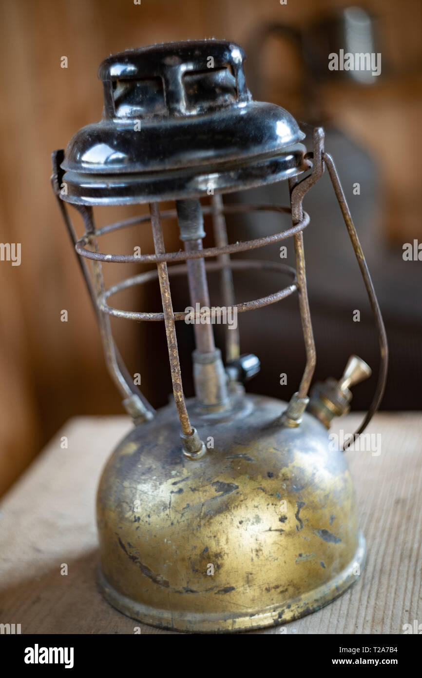 Gas Lamp in der Hütte ein Trapper/Kabine Stockfoto