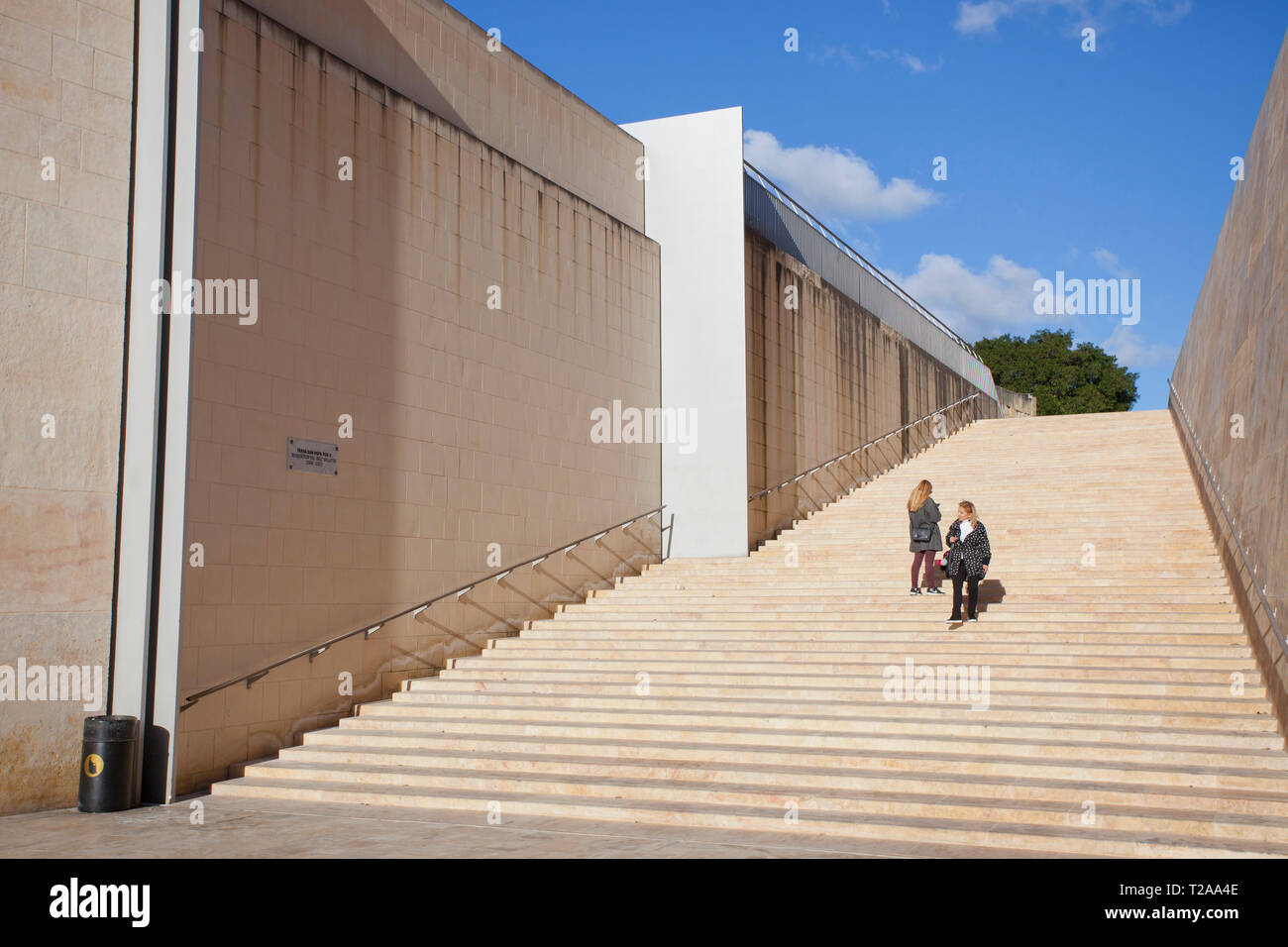 Schritte in der Nähe des Valletta City Gate, Valletta, Malta, Europa Stockfoto