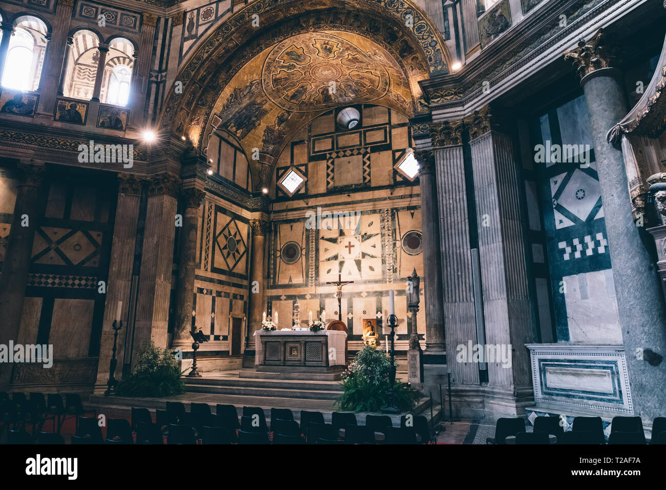 Cupola battistero firenze -Fotos und -Bildmaterial in hoher Auflösung ...