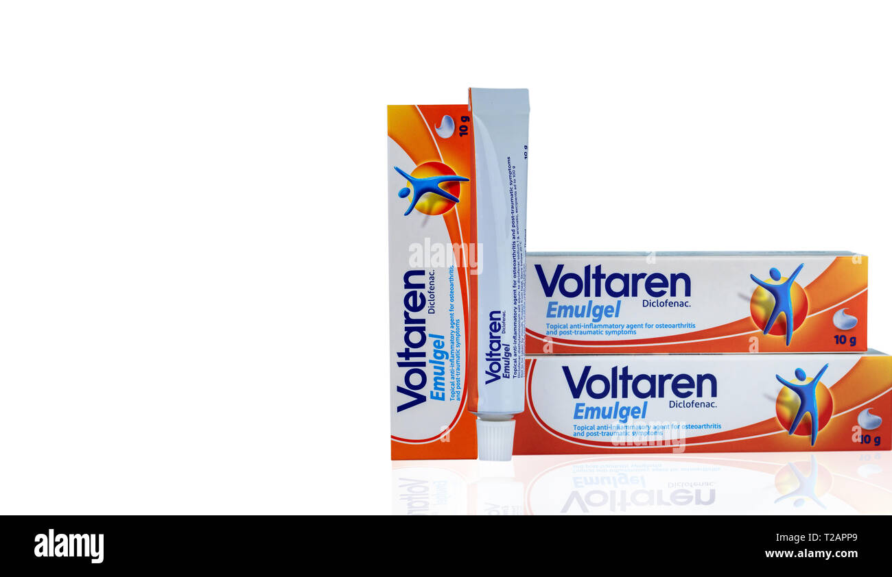 CHONBURI, Thailand - 27. OKTOBER 2018: Voltaren Emulgel. 1% diclofenac Gel zur äußerlichen Entzündungshemmende, Osteoarthritis, Posttraumatische Symptome. Schmerzen Stockfoto