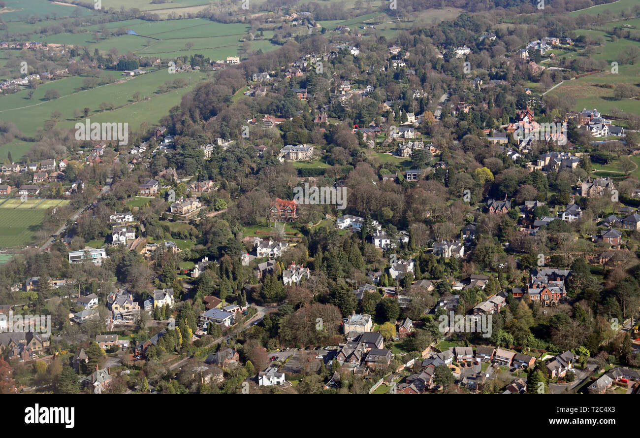 Luftaufnahme von posh Häuser in Alderley Edge, Wilmslow, Cheshire Stockfoto