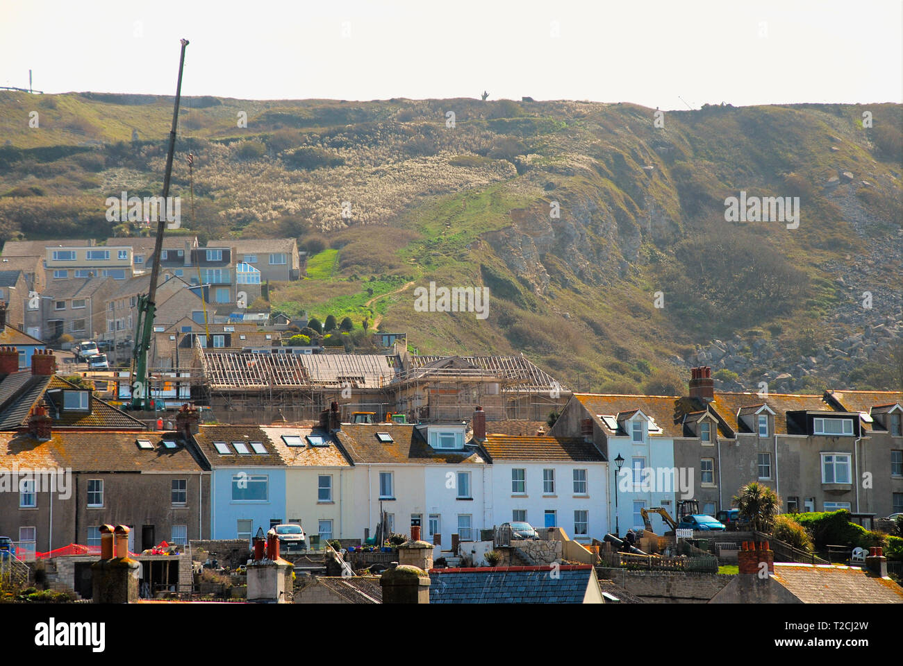 Portland, Dorset, Großbritannien. 1. April 2019. Ein sonniger Frühlingstag bringt der Strand und der Hafen zum Leben Credit: stuart Hartmut Ost/Alamy leben Nachrichten Stockfoto