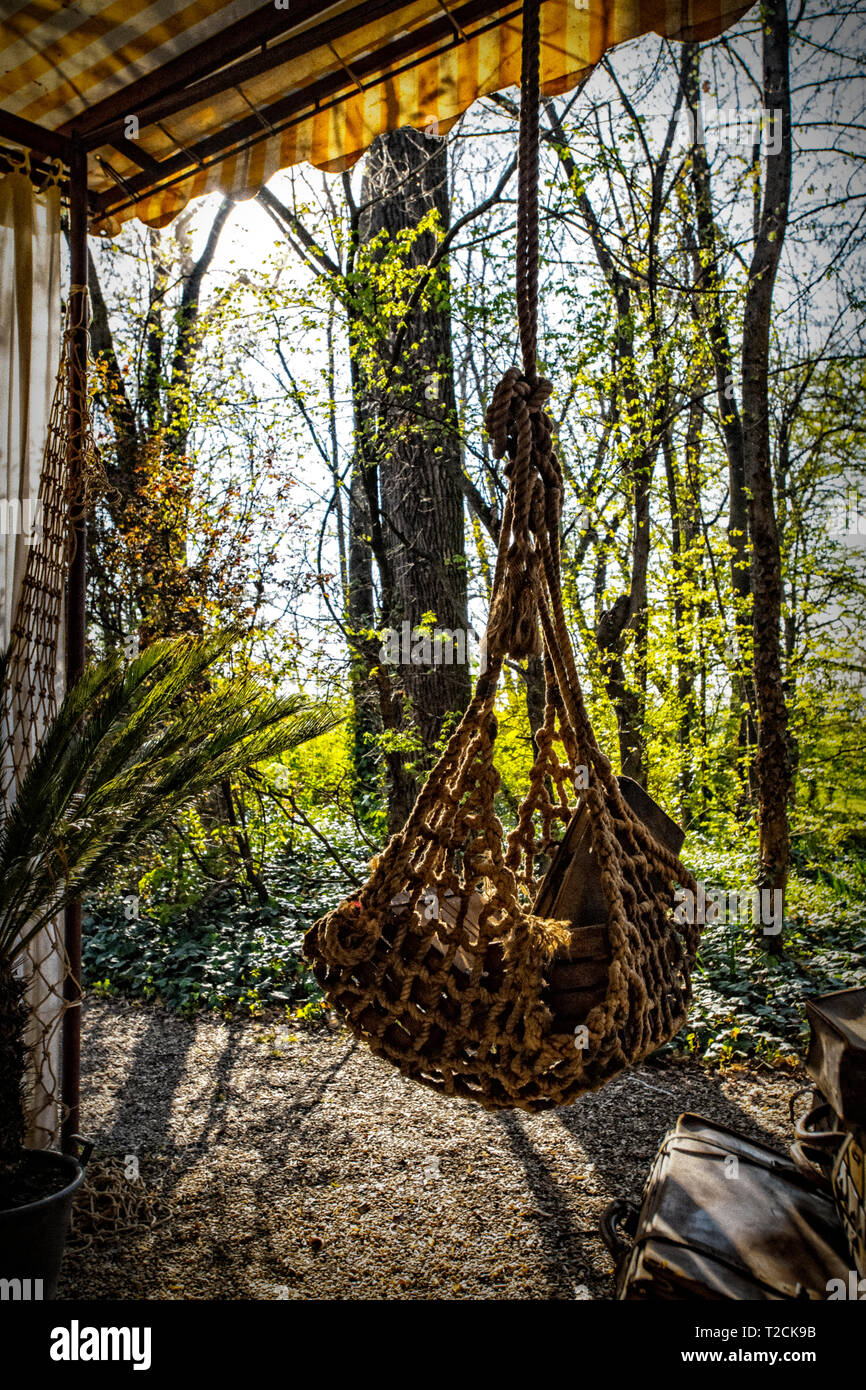 Italien Piemont Pralormo Burg' messer Tulipano' Event ankündigen, um die Feder zu Tulpen gewidmet -, wie die Pflanze Jäger im neunzehnten Jahrhundert reiste - Stockfoto